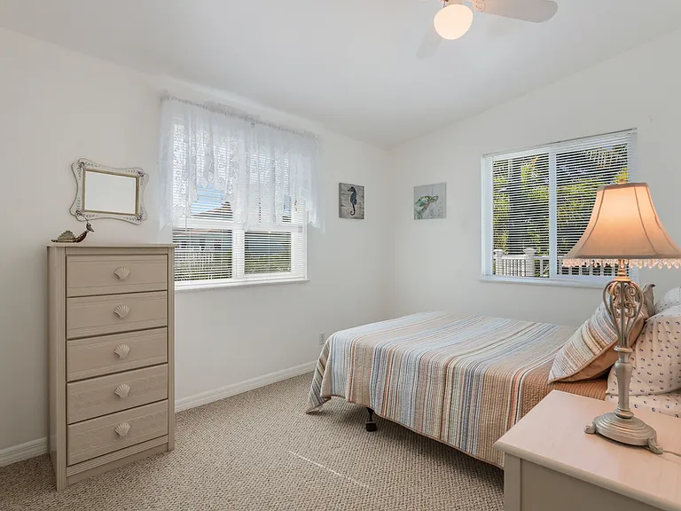2804 Avenue C — Photo 14