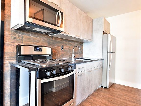 2nd image of 1370 Saint Nicholas Ave APT 12K