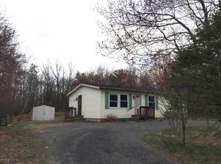 117 Old Stage Rd, Albrightsville, PA 18210