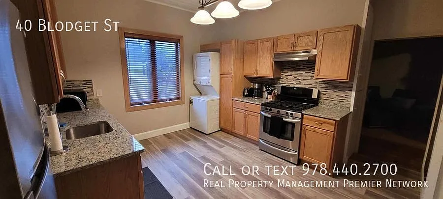Large 2 Bedroom in North-End Manchester — Photo 4