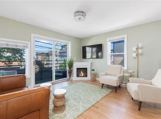 492 Thames St Unit 2, Newport, RI 02840