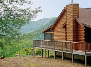 50 Emerald Cove Ct, Hendersonville, NC 28792