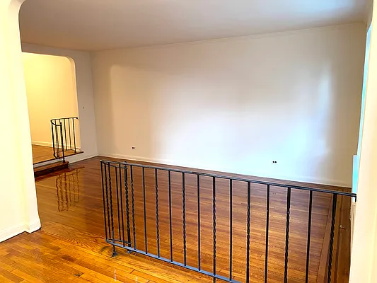 Rented by Century 21 American Homes - Long Beach | media 9
