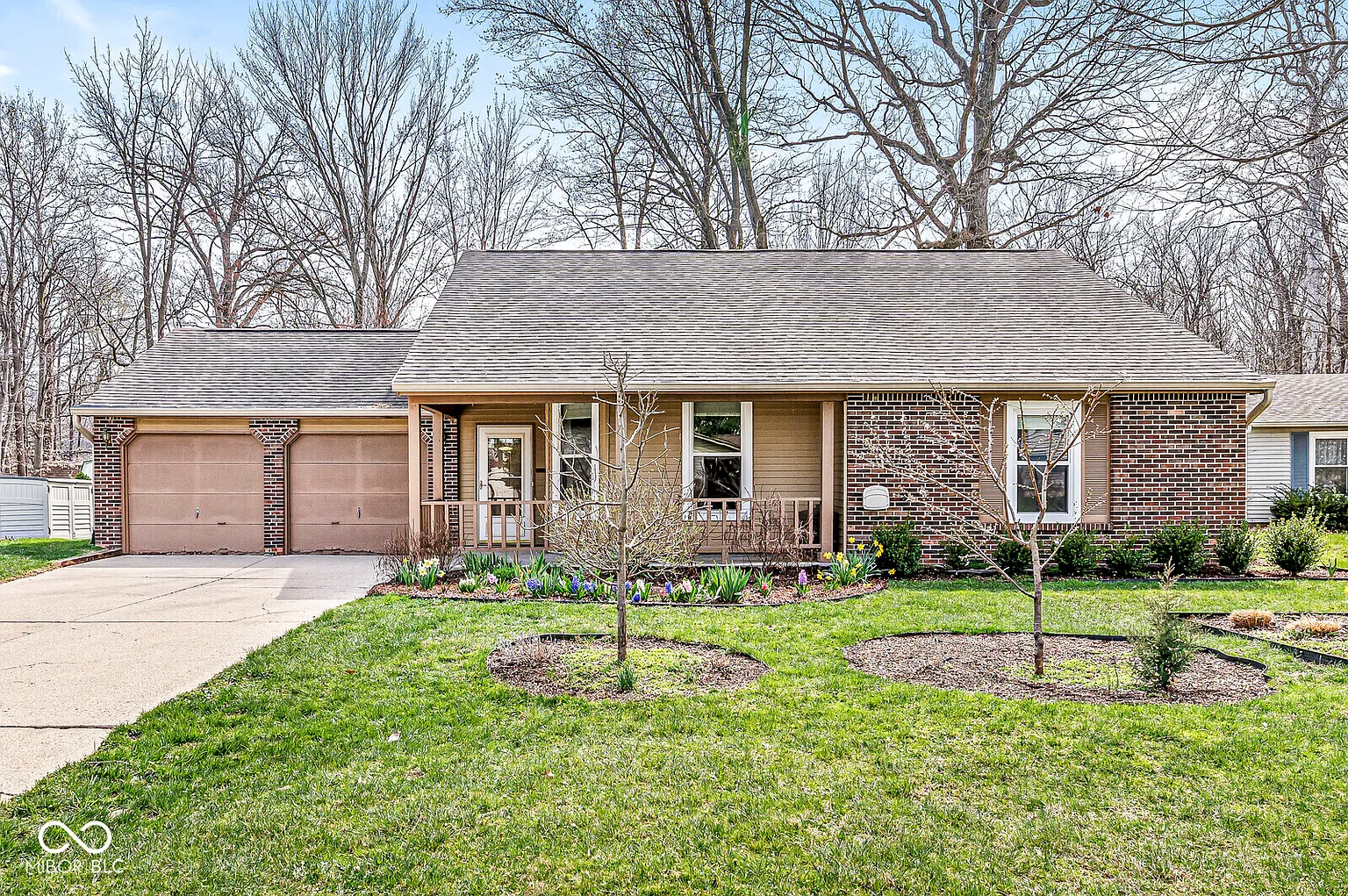 4421 Owl Ct photo 1