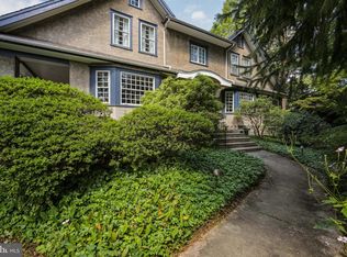 30 N Rolling Rd, Springfield, PA 19064