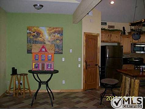 5th image of 432 Cinecue Way