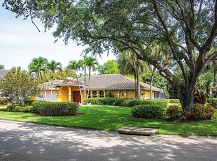 2085 Sevilla Way, Naples, FL 34109