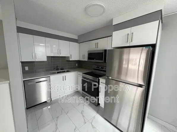 10725 85th Ave NW, Edmonton, AB T6E 2K9