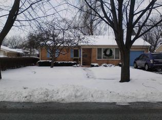 2216 Walnut St, Waukegan, IL 60087