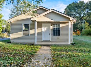 101 Stacker Dr, Clarksville, TN 37040