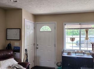 300 Charles Rd #A, Carbondale, IL 62901