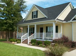 173 Southern Oak Dr, Camden, SC 29020