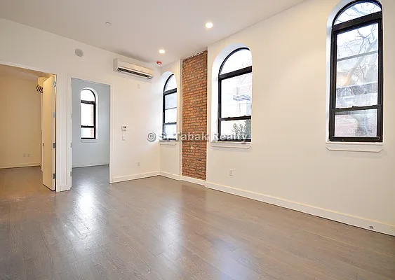 Rented by Steven C Bohbot, LREB | media 40
