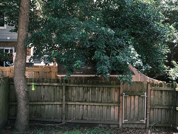 3rd image of 1891 Wildwood Dr