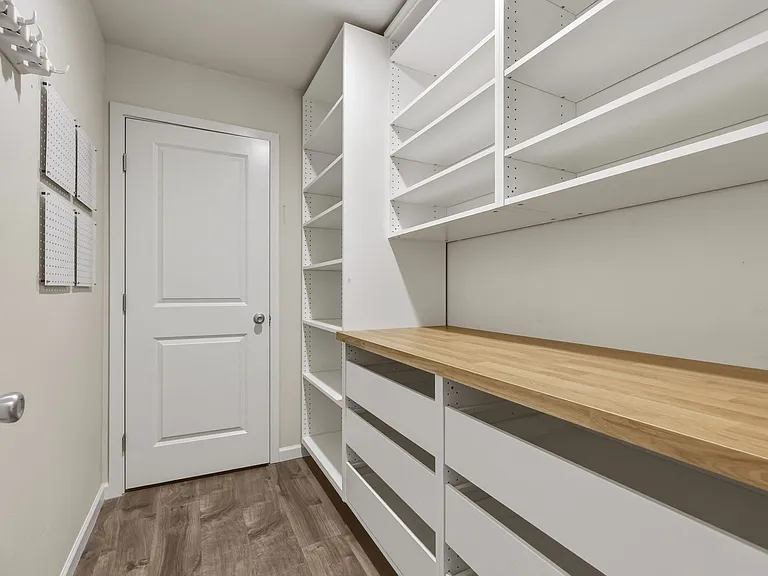7003 Alta Vista Dr SE — Photo 15