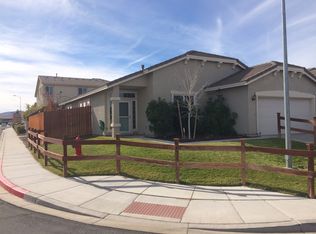 201 Hazelnut Ct, Fernley, NV 89408
