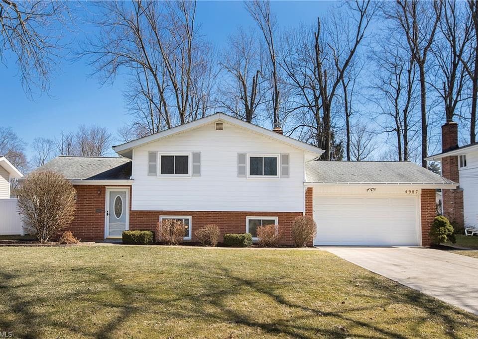 1st image of 4987 Hampton Dr