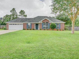 10535 Elgin Dr S, Grand Bay, AL 36541