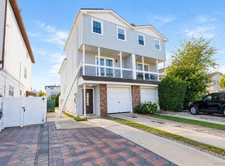 6 Amador Street, Staten Island, NY 10303