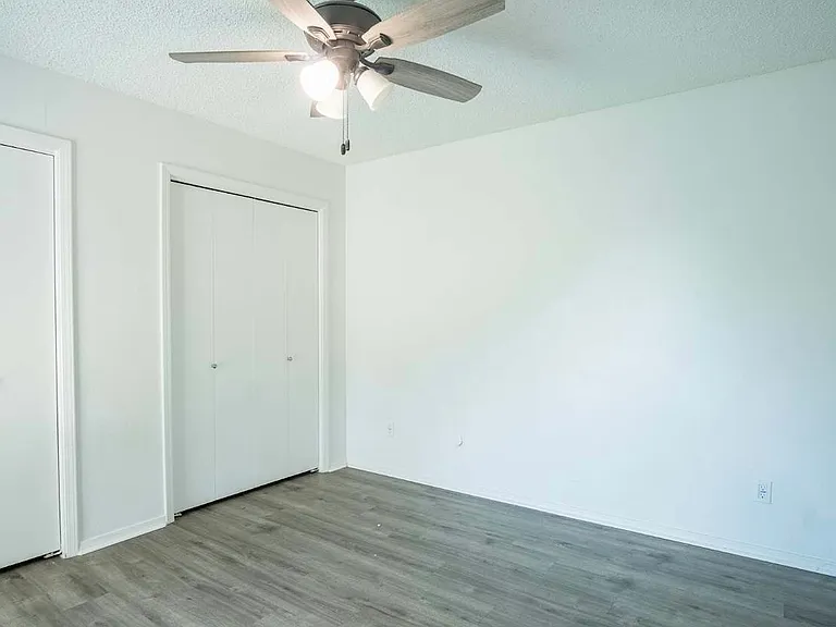 2722 Westchester Dr #2722 — Photo 16