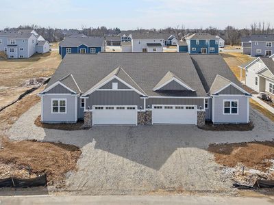 847 Stirling DRIVE Bldg 23, Unit 45, Oconomowoc, WI, 53066