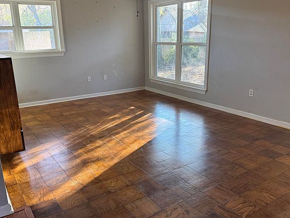 5th image of 5227 Pine St