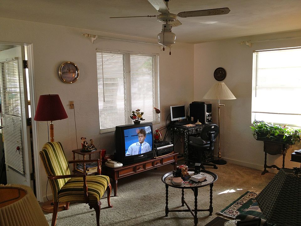 1st image of 912 S Flagler Ave