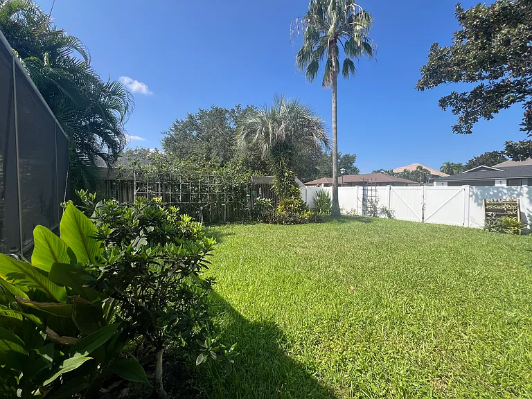 8718 Master Link Ct — Photo 49