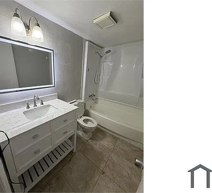 2 bed, $1,950 — Photo 3