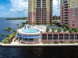 2745 1st St APT 2404, Fort Myers, FL 33916