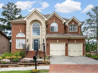 350 Wembley Cir, Atlanta, GA 30328