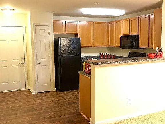 2nd image of 1503 Brandonshire Ct