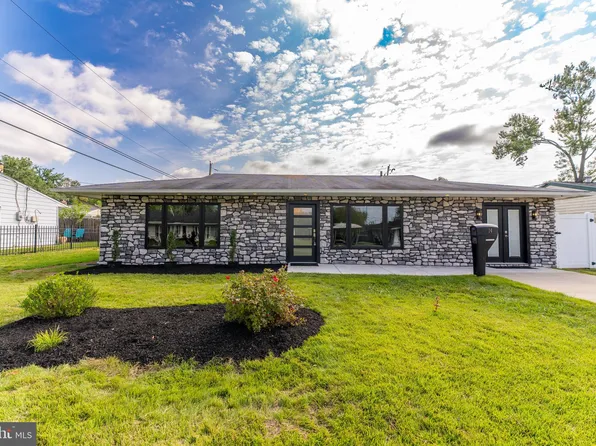 14 Carlisle Rd, Newark, DE 19713