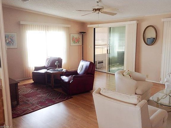 5th image of 10095 Broken Woods Ct