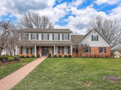 12113 Cherokee St, Leawood, KS, 66209