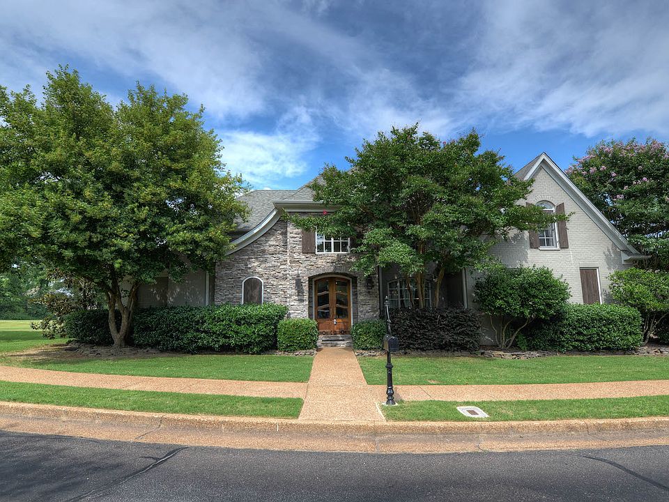 1st image of 10204 National Club Dr