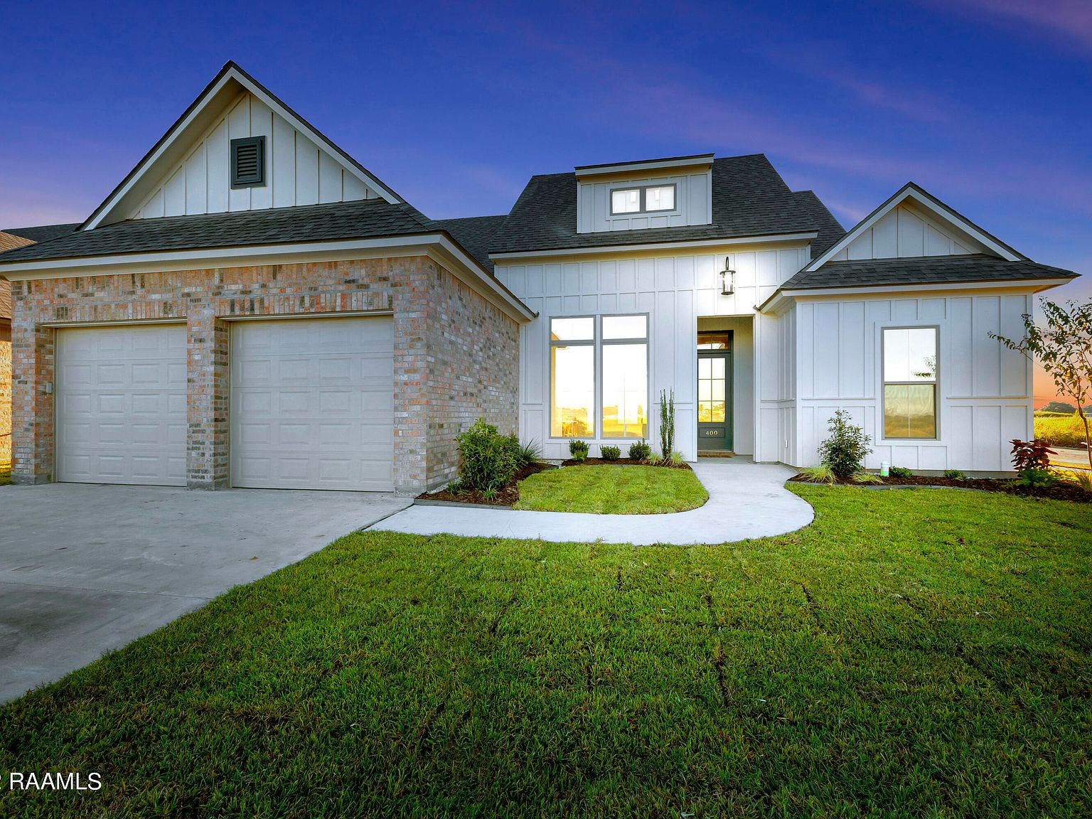 400 Last Quarter Dr, Youngsville, LA 70592 Zillow