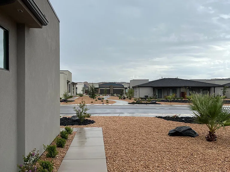 2907 E Snowberry Dr — Photo 8