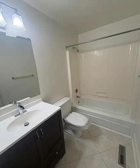 Hickory Hills Condominiums — Photo 28