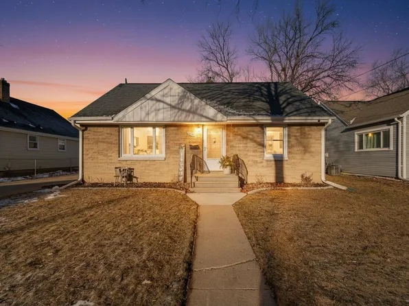 1512 13th Ave, Green Bay, WI 54304