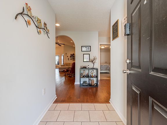 5th image of 2080 Giles Dr SE
