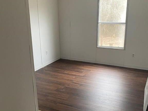 4th image of 54072 Galloway Rd E #R