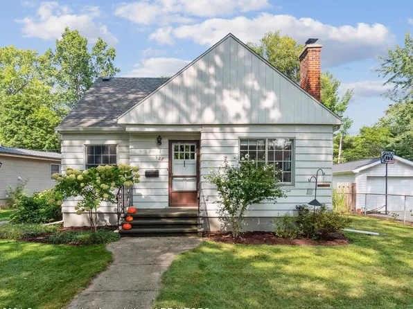 527 S Dexter Dr, Lansing, MI 48910