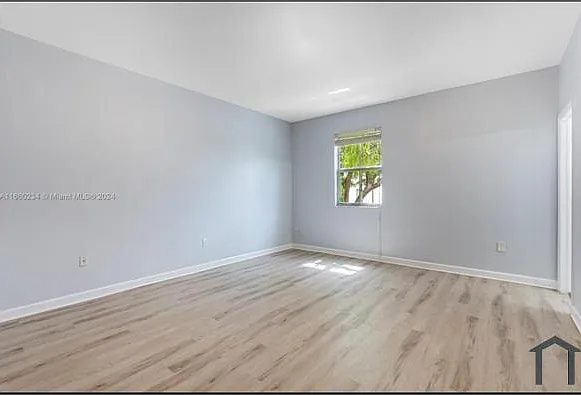 17067 SW 93rd St — Photo 16
