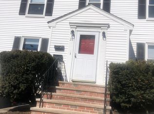 28 Sunset Rd FLOOR 1, Arlington, MA 02474