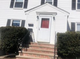 28 Sunset Rd, Arlington, MA