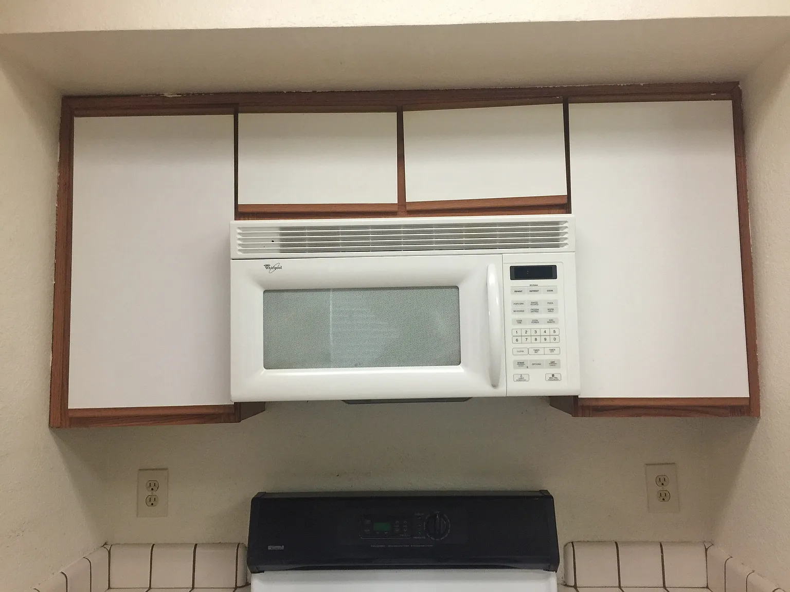 Yvette Way - 107 D — Photo 4
