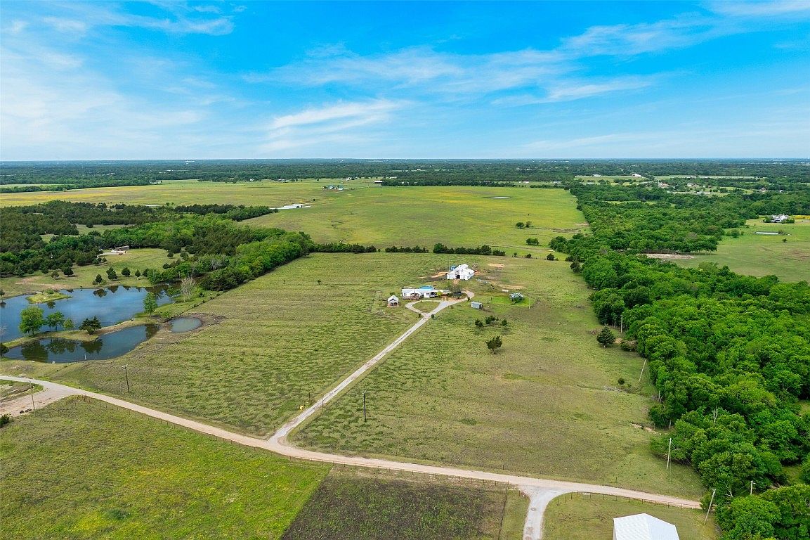 1154 Outlaw Trl, Wolfe City, TX 75496 Zillow