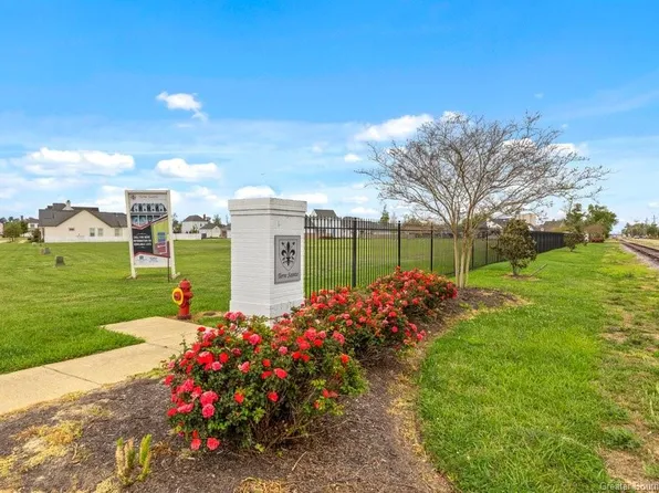 Saint Patrick Ave, Lake Charles, LA 70601