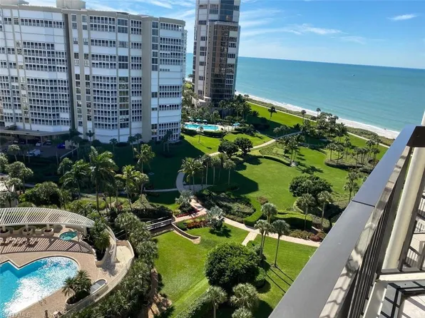 4551 Gulf Shore Blvd N, Naples, FL